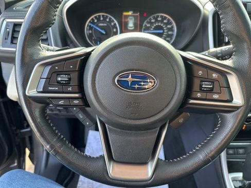 Used 2022 Subaru Ascent Limited w/ Technology Package image 9