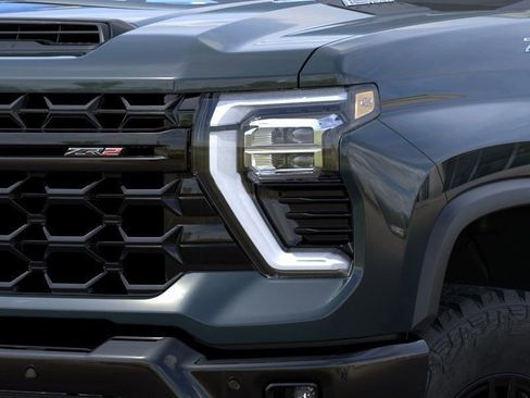 New 2026 Chevrolet Silverado 2500 ZR2 AWD/4WD image 10