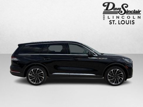 New 2026 Lincoln Aviator Reserve AWD/4WD image 2