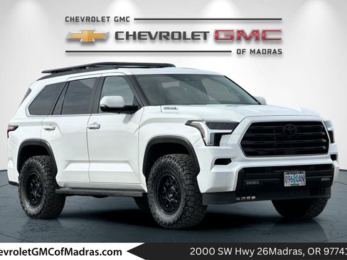 Used 2024 Toyota Sequoia SR5 w/ SR5 Premium Package image 1