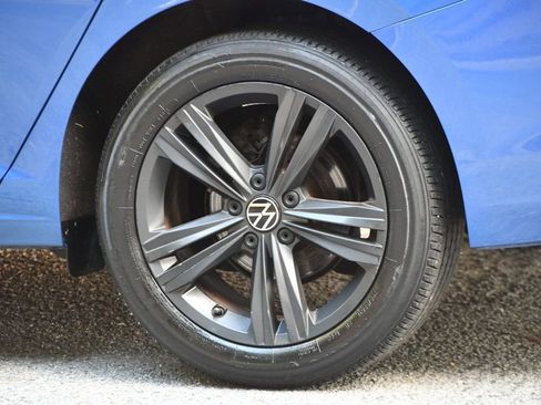 Used 2022 Volkswagen Jetta SE w/ Panoramic Sunroof Package image 20