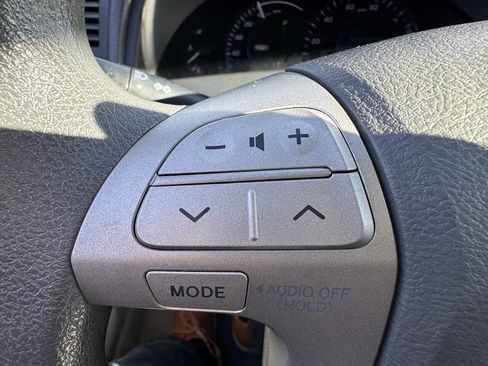 Used 2008 Toyota Camry Hybrid image 46