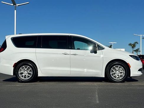New 2026 Chrysler Voyager LX FWD image 2