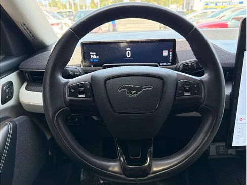Used 2022 Ford Mustang Mach-E Premium RWD image 10
