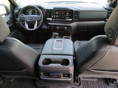 Used 2022 GMC Sierra 1500 SLT AWD/4WD image 76