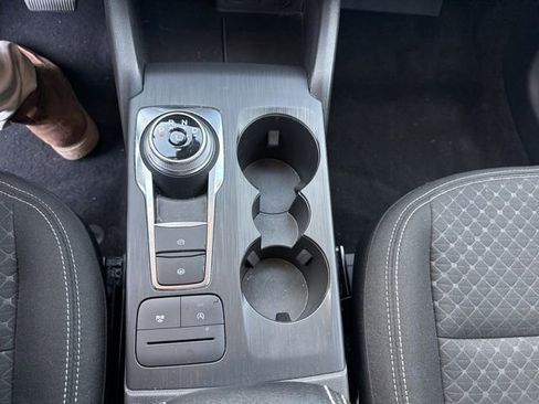 Used 2025 Ford Escape Active image 14