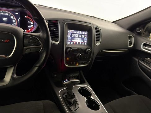Used 2020 Dodge Durango SXT image 19