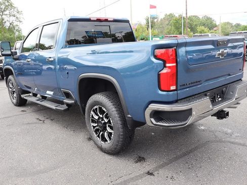 New 2026 Chevrolet Silverado 3500 LTZ w/ LTZ Convenience Package AWD/4WD image 3