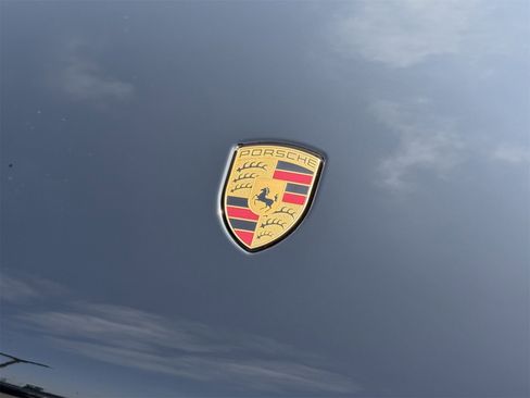 New 2026 Porsche Macan image 12