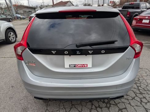 Used 2015 Volvo V60 T5 Premier image 7