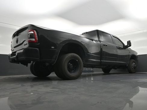 Used 2024 RAM 3500 Big Horn w/ Night Edition AWD/4WD image 27