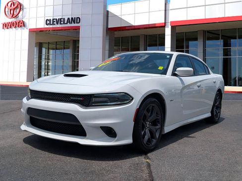 Used 2019 Dodge Charger R/T w/ Driver Confidence Group RWD image 5