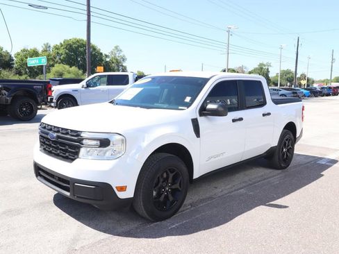 Certified 2022 Ford Maverick XL w/ Equipment Group 100A Standard image 5