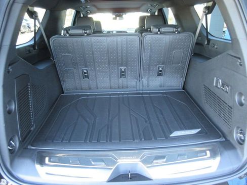 New 2026 Chevrolet Suburban RST w/ Comfort Package AWD/4WD image 12