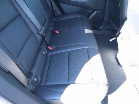 New 2026 Chevrolet Equinox LT w/ Convenience Package II FWD image 15