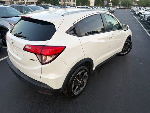Used 2018 Honda HR-V EX-L image 5