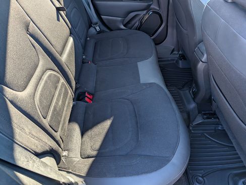 Used 2017 Jeep Renegade Altitude image 27