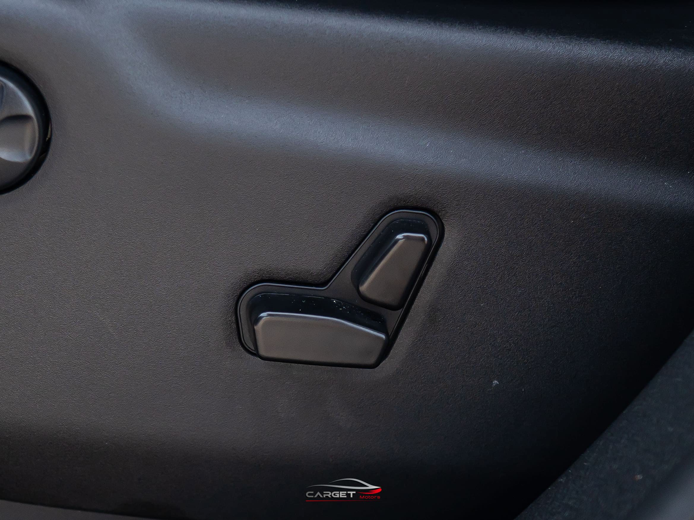 Used 2023 Dodge Durango SRT w/ Black Package AWD/4WD image 40