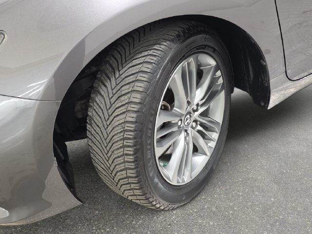 Used 2017 Toyota Camry SE FWD image 29