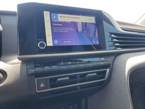 Used 2025 Toyota Camry LE w/ Convenience Package FWD image 24