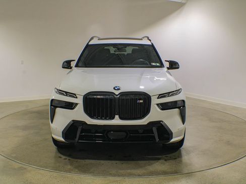 Used 2026 BMW X7 M60i AWD/4WD image 6
