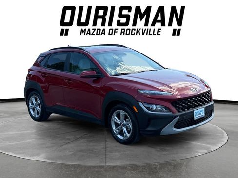 Used 2023 Hyundai Kona SEL w/ Convenience Package FWD image 1