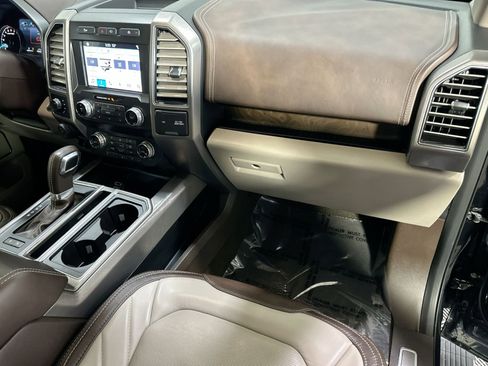 Used 2019 Ford F150 Limited w/ Trailer Tow Package image 39