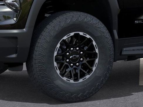 New 2026 Chevrolet Silverado EV Trail Boss w/ Plus Package AWD/4WD image 9