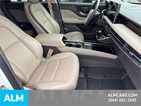 Used 2024 Lincoln Corsair Reserve w/ Jet Appearance Package AWD/4WD image 15