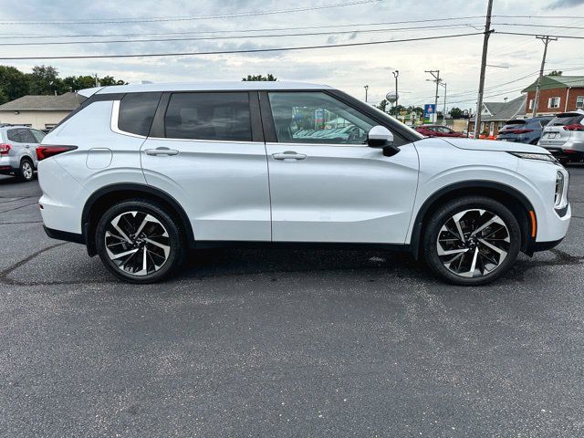Used 2022 Mitsubishi Outlander ES AWD/4WD image 9