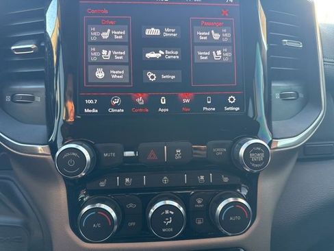 Used 2019 RAM 2500 Laramie image 32