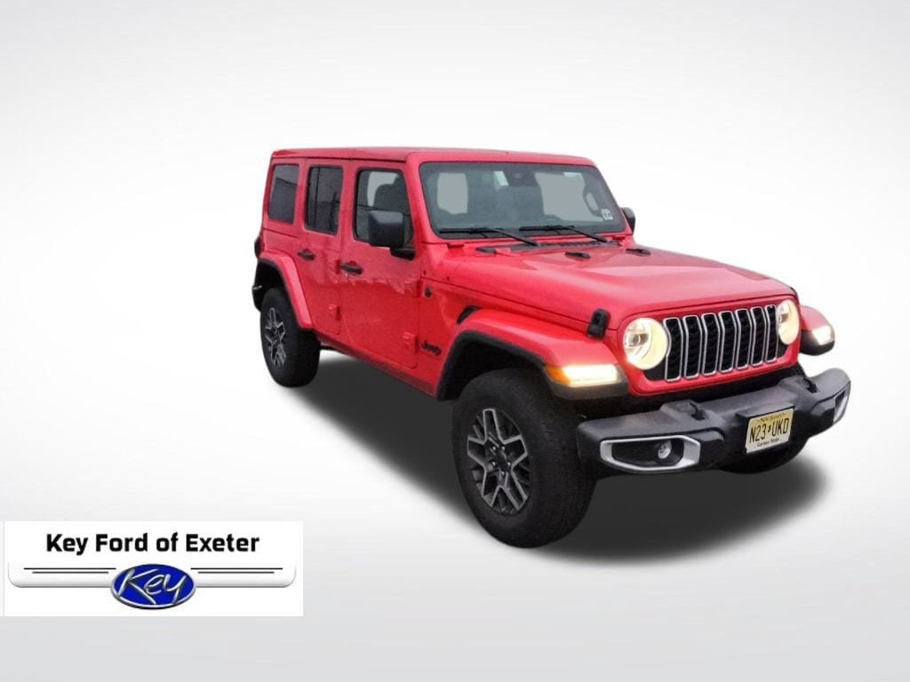 Used 2025 Jeep Wrangler Unlimited Sahara AWD/4WD image 2