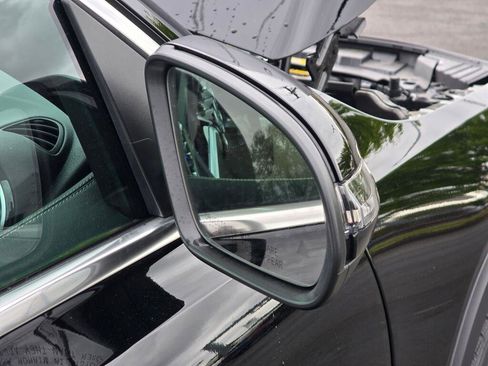 New 2026 Mercedes-Benz GLB 250 4MATIC image 31