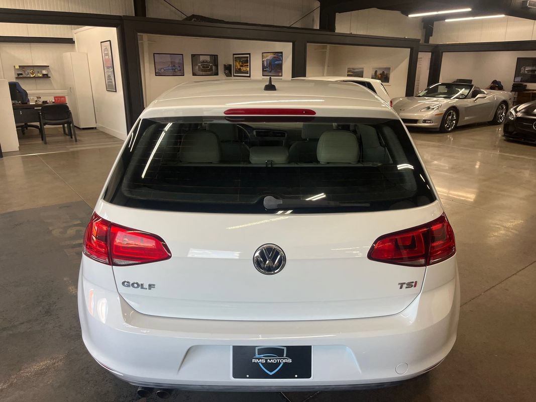 Used 2015 Volkswagen Golf S FWD image 11
