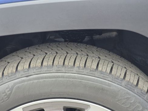 New 2026 Subaru Forester Touring AWD/4WD image 32