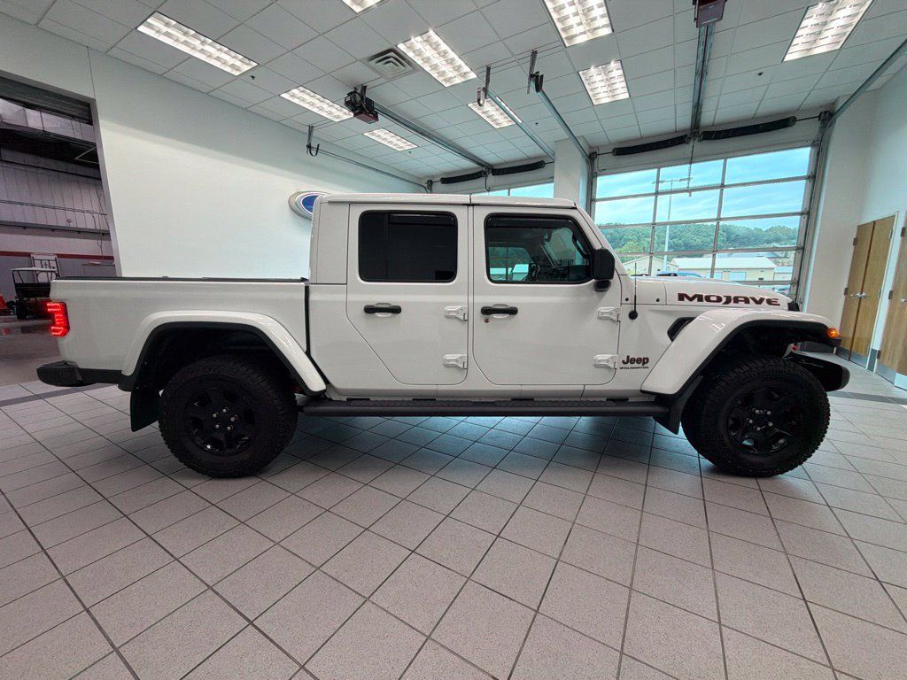 Used 2023 Jeep Gladiator Mojave w/ Trailer Tow Package AWD/4WD image 20