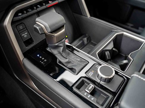 New 2026 Toyota Tundra Limited AWD/4WD image 17