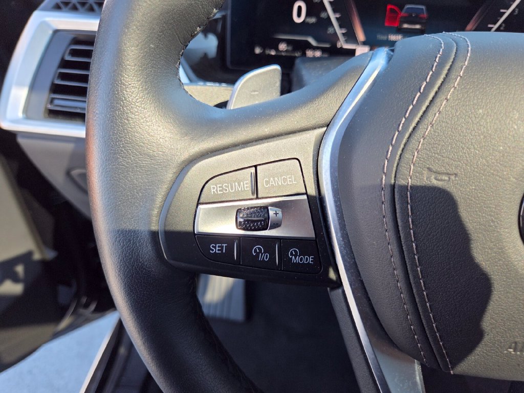 Certified 2025 BMW X5 sDrive40i w/ Parking Assistance Package RWD image 17