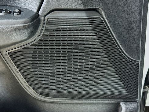 Used 2019 Honda CR-V EX image 21