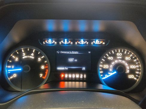 Used 2016 Ford F150 XLT w/ Trailer Tow Package RWD image 23