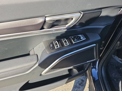 New 2025 Kia Telluride S image 9