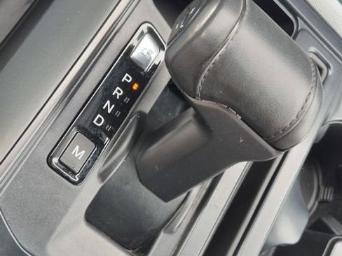 Used 2024 Ford F150 Lariat AWD/4WD image 14