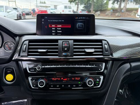 Used 2015 BMW M4 Coupe image 21