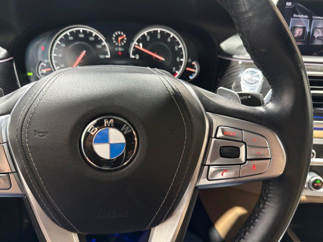 Used 2016 BMW 750i xDrive AWD/4WD image 22