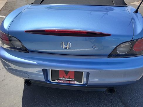 Used 2003 Honda S2000 image 18