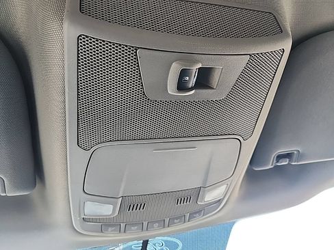Used 2018 Ford F150 XLT w/ Equipment Group 302A Luxury AWD/4WD image 18