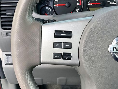 Used 2018 Nissan Frontier SV w/ Value Truck Package RWD image 23