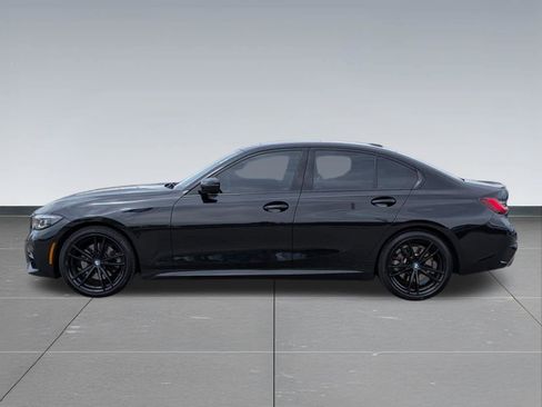 Used 2022 BMW 330i xDrive Sedan w/ M Sport Package AWD/4WD image 3