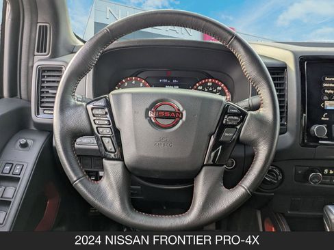 Used 2024 Nissan Frontier PRO-4X w/ Off-Road Protection Package image 12