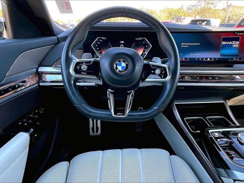 Certified 2023 BMW 740i w/ Executive Package image 8
